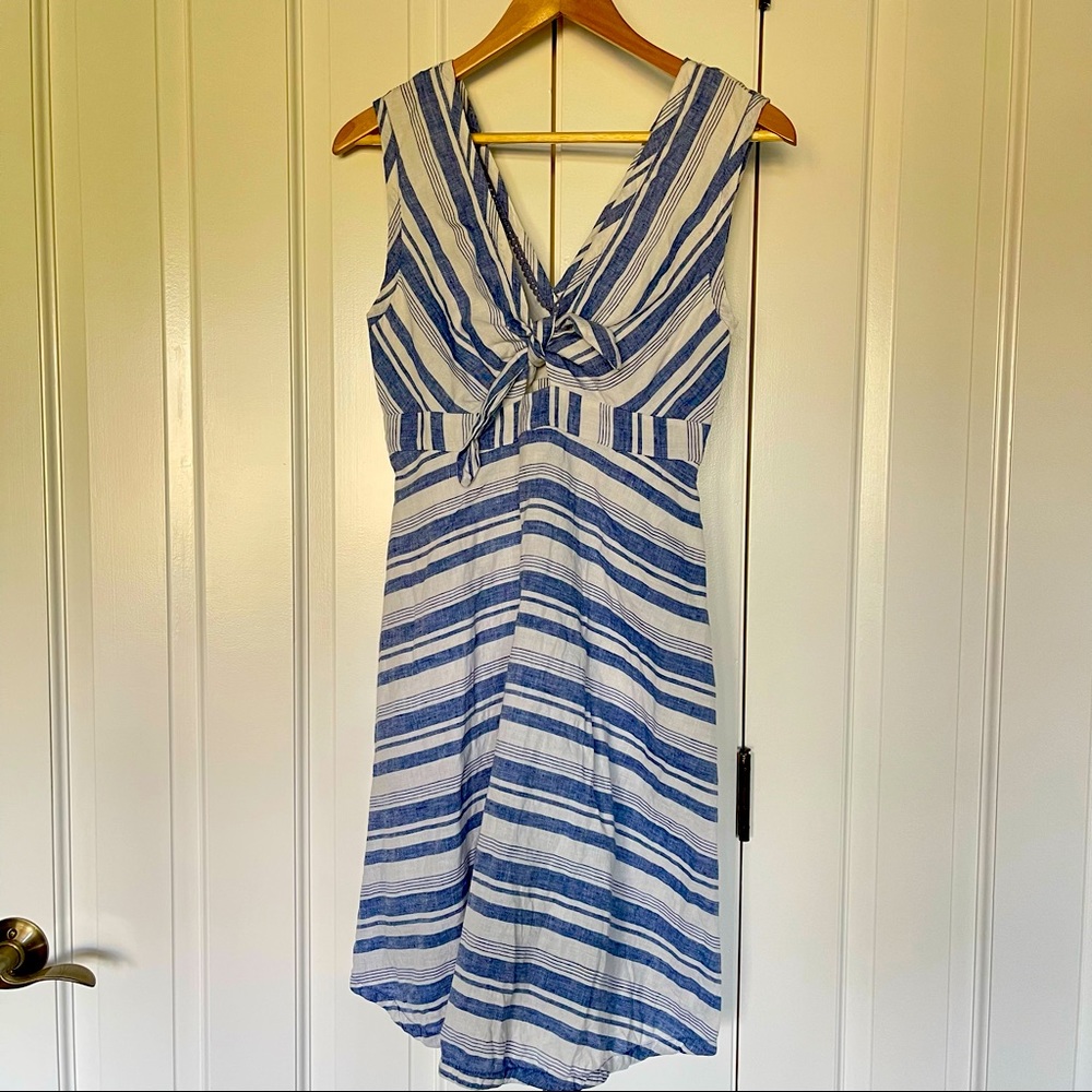 Fun summer dress with key hole, Maeve from Anthopologie